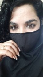 Fetish escort in Muscat meets her clients 24 7