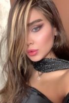 Muscat indian escort Kurdish Lady, weight 65 kg, 170 cm tall